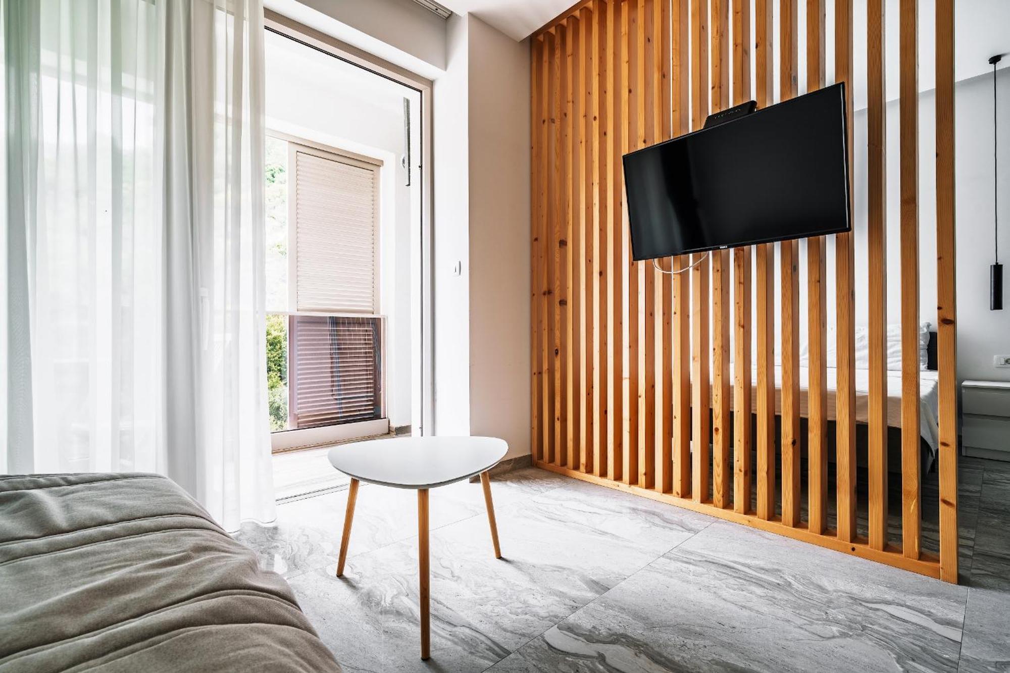 Aura Tower Aparments By In Property Rafailovici Ngoại thất bức ảnh